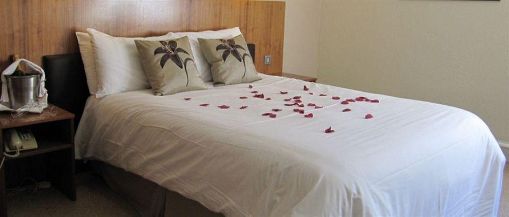 Westlodge Hotel & Leisure Centre Бэнтри Экстерьер фото
