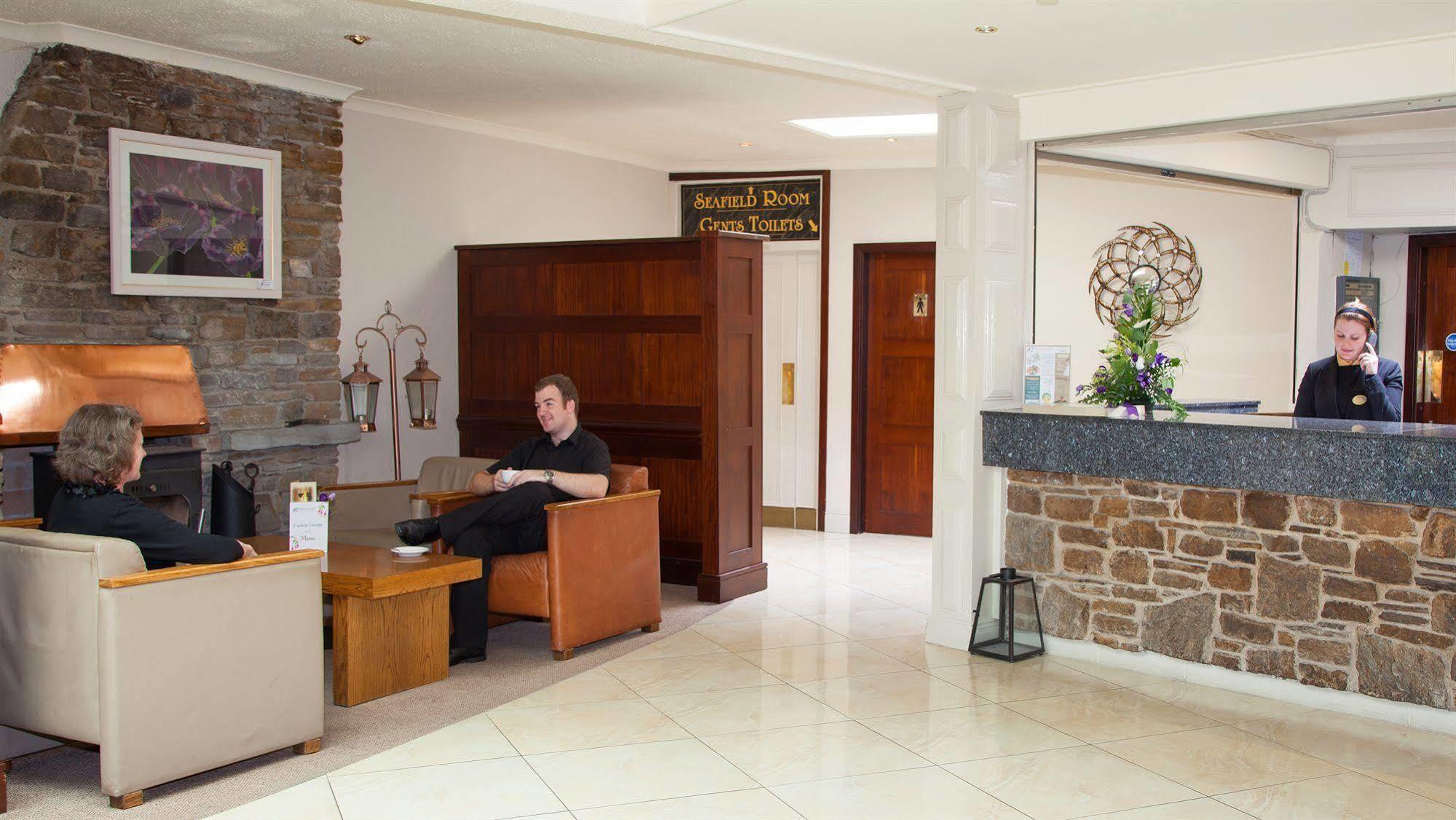 Westlodge Hotel & Leisure Centre Бэнтри Экстерьер фото